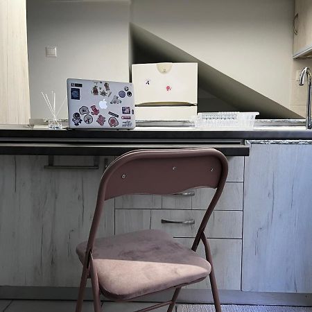 Budget Private Room In The Center Athena Bagian luar foto